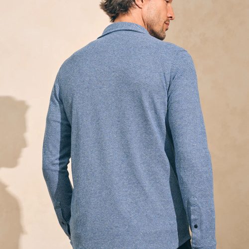 FA23 faherty mens MXC0002 GTW legend sweater shirt glacier blue twill 004 1000x bdb4b31d 346a 4485 a115 ad1ab1612b85