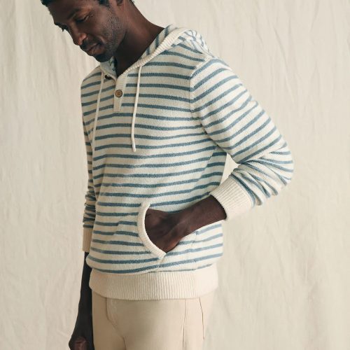 FAH1035 SU24 faherty MYU2406 ICH cove sweater hoodie ivory chambray stripe OM EDITORIAL 1 1000x d9205d76 f08b 49d1 a90e e21b70a33420