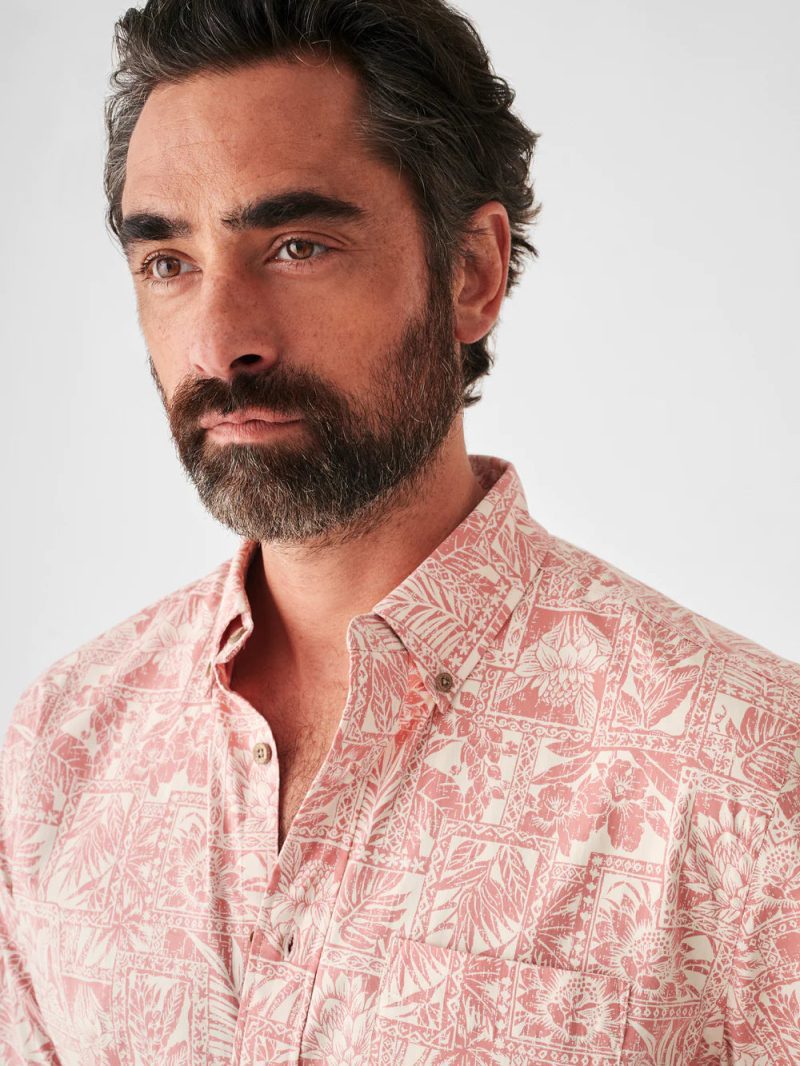 SP23 faherty mens MWS2306 CTP SS STRETCH PLAYA SHIRT CORAL TILE PRINT detail 1 1000x 87eed083 5c42 4bdb a693 933a422badd2