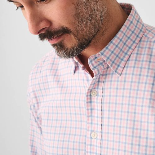 SP23 faherty mens MWS2322 CBZ THE MOVEMENT SHIRT CORAL BREEZE GINGHAM detail 2 1000x ea0958ca 736b 4d97 afdb 1eba1082c57b