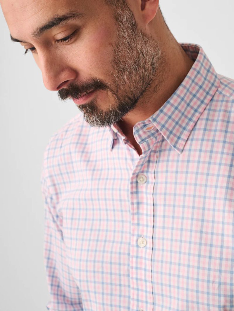 SP23 faherty mens MWS2322 CBZ THE MOVEMENT SHIRT CORAL BREEZE GINGHAM detail 2 1000x ea0958ca 736b 4d97 afdb 1eba1082c57b