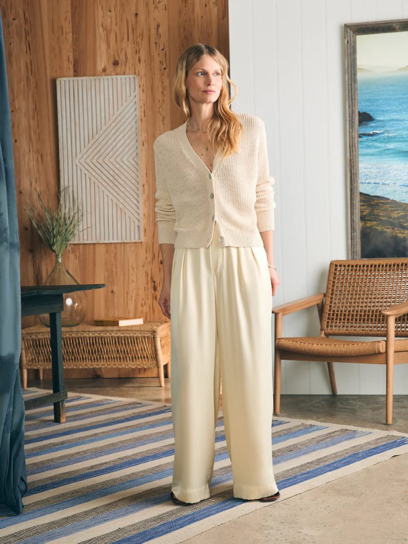 SP24 faherty WBS2410 PVY sandwashed silk gemma pant pearled ivory OM FULLBOD 1 1000x a921ea74 4168 435f 92e3 35815bf87040