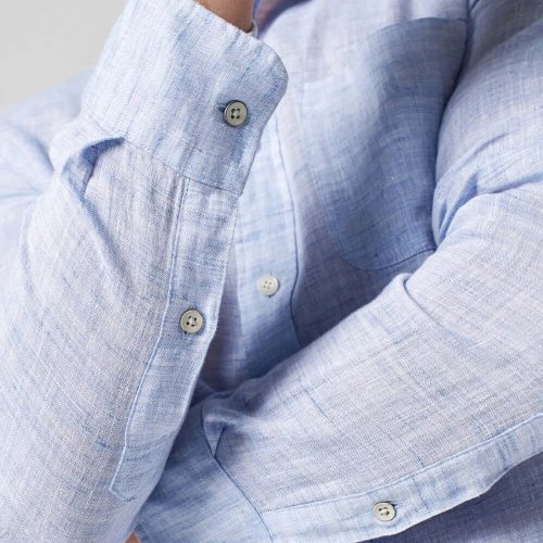 SU22 faherty mens MWC0083 LBM LINEN LAGUNA SHIRT LIGHT BLUE MELANGE detail 2 1000x aa2809c8 48d3 4826 ac75 6c23bd6c15fc