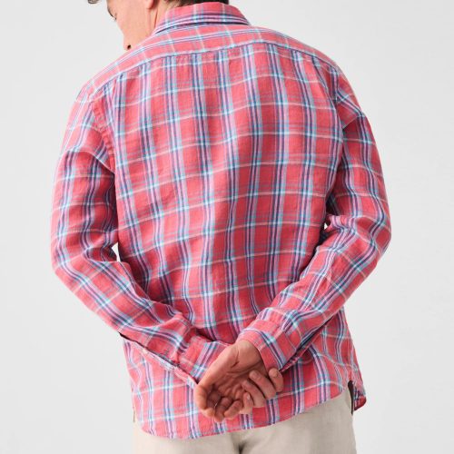 SU23 faherty mens MWU2339 CPA linen laguna shirt coral seas plaid back 1 2000x c45936fa 886f 4150 9e01 4fa888341b28