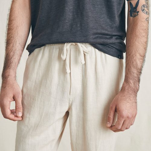 SU24 faherty MBU2412 WEA linen drawstring pant weathered sand OM DETAIL1 1 1000x 20890f4d 4c9f 4d65 bd87 e19403747be6